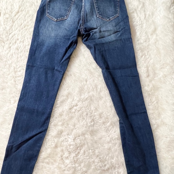 Ingrid & Isabel Under Belly Maternity Jeans - Picture 6 of 7